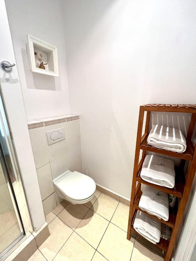 Agapella Apartamenty- Apartament Helska 3 - 250M Form The Beach, Free Parking Sopot Exteriör bild